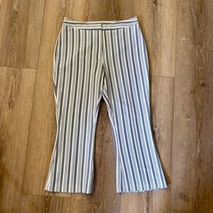 Gianni Bini Striped Pants Women Size 6‎ Cropped Gray White
